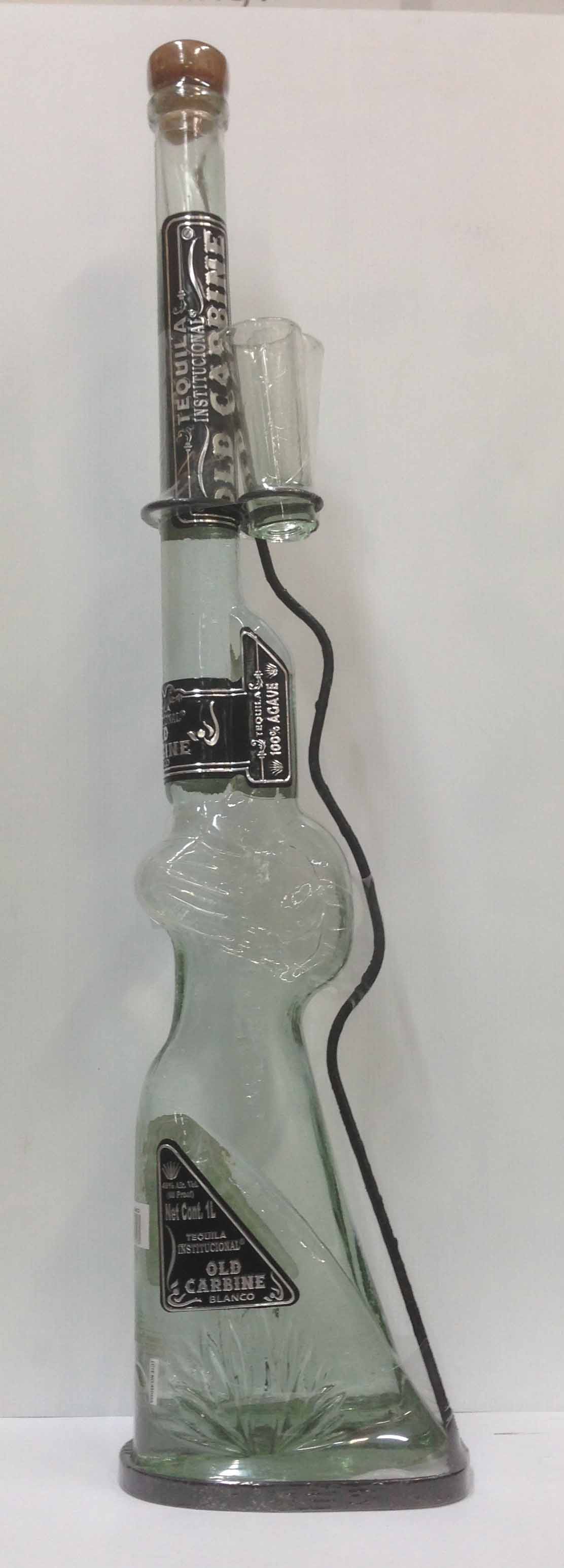 Old Carbine Reposado Tequila 1lt with 2 Shot Glasses Old Carbine Reposado Tequila 1lt with 2 Shot Glasses